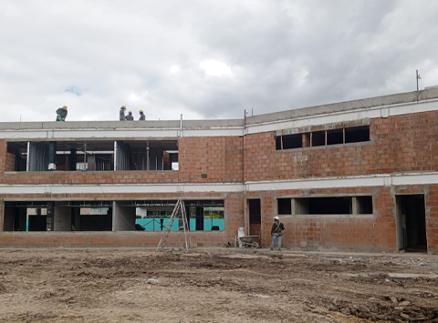 Cierre fachada norte